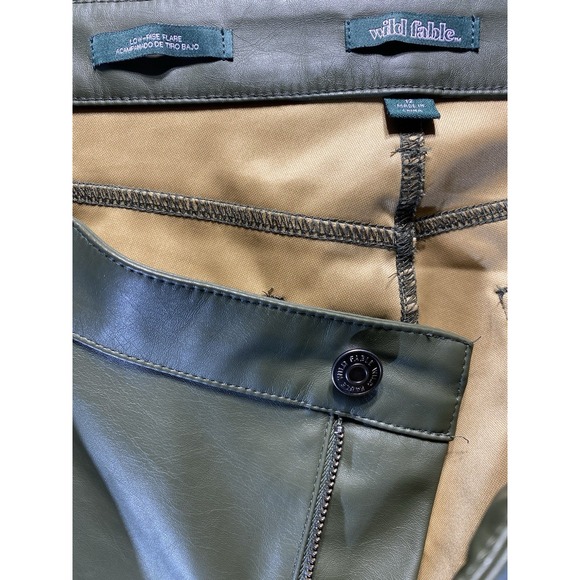 Wild Fable Faux Leather Low Rise Flare Pants Olive Green Size 12 Women's - Picture 8 of 8